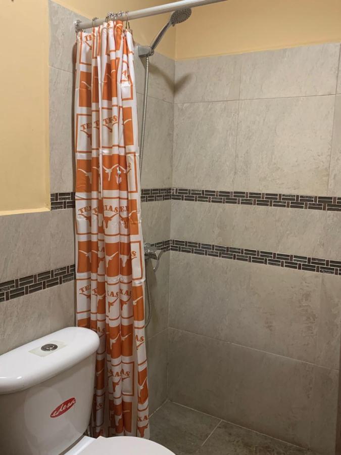 Hostel Santa Canela Куэнка Экстерьер фото