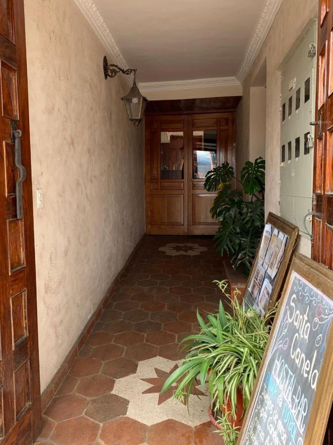 Hostel Santa Canela Куэнка Экстерьер фото